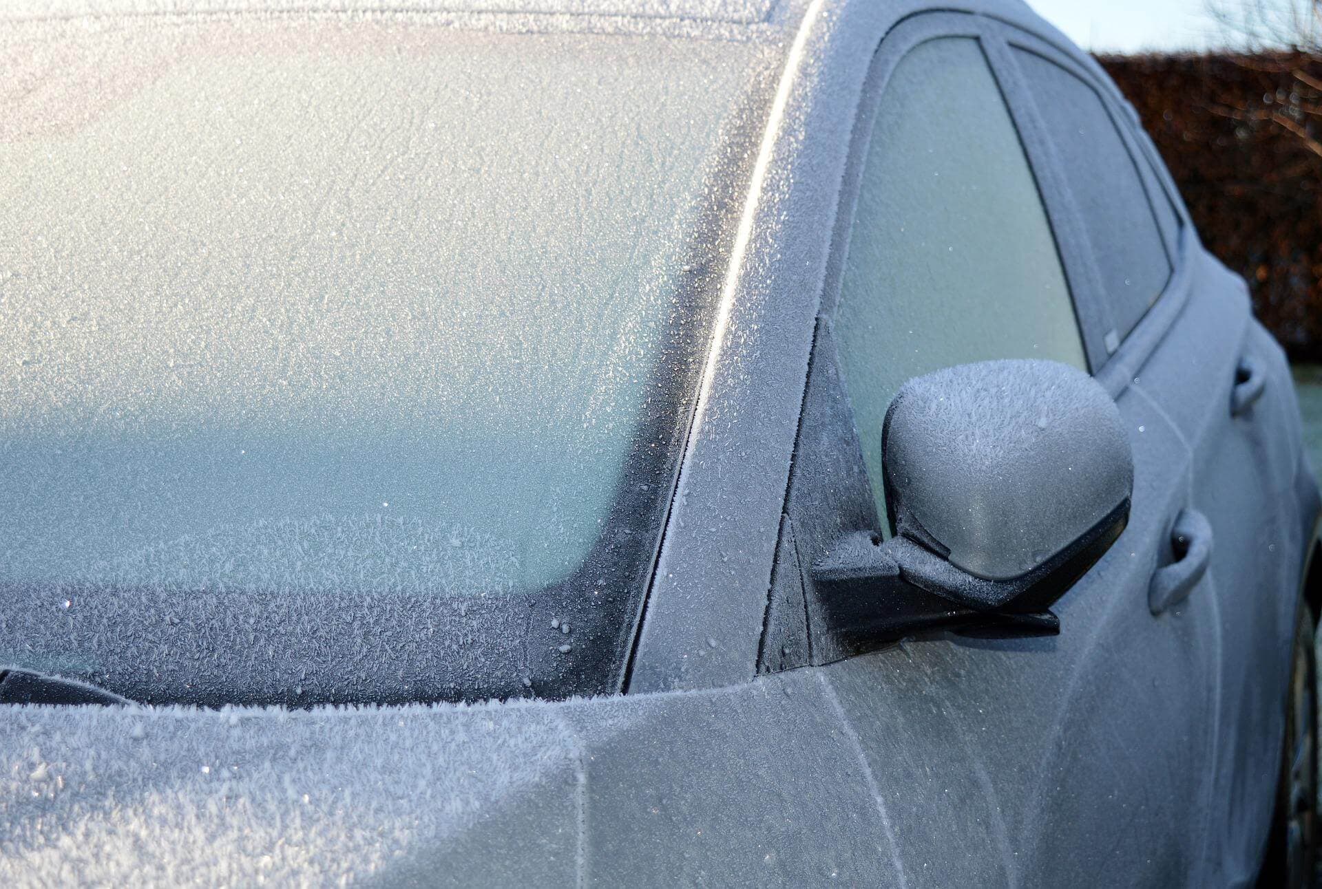 Att förvärma motorn gör att motorn slits mindre, avger mindre farliga utsläpp och blir behagligt varm redan från start.